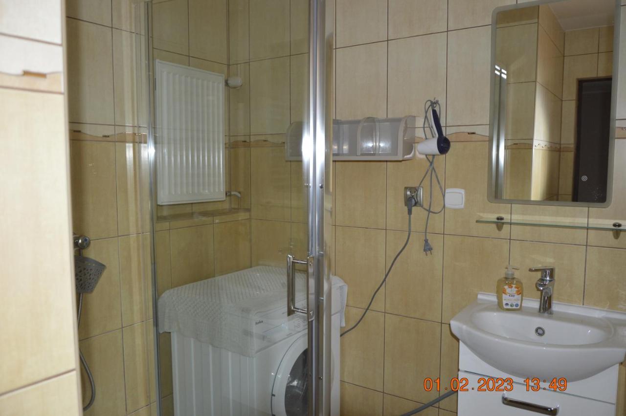 Apartamenty I Pokoje U Kryni 斯图托沃 外观 照片