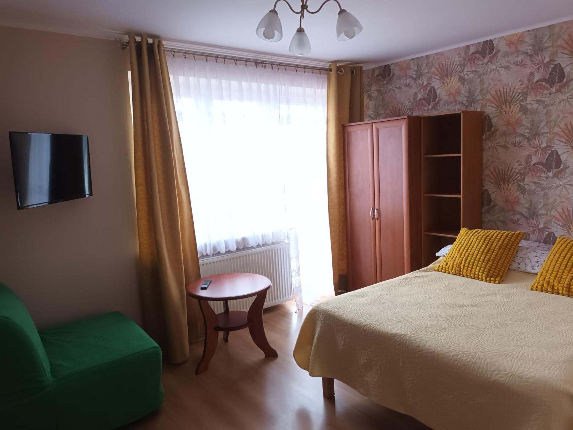 Apartamenty I Pokoje U Kryni 斯图托沃 外观 照片